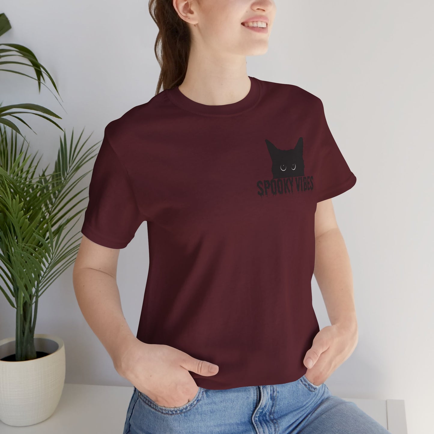 Camiseta de "Spooky Vibes" de gato para Halloween